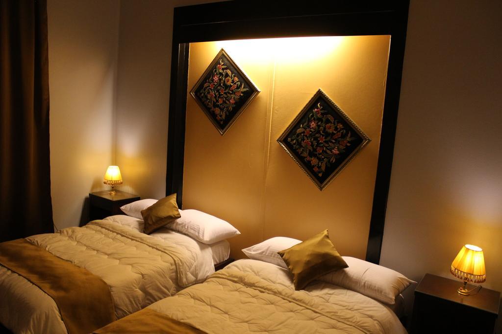 Cairo International Hostel Room photo